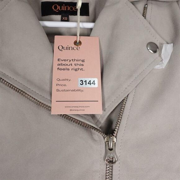 Quince Women's Size XS Biker Jacket Sand Tan 100% Suede Zip Casual NWT - Picture 6 of 13